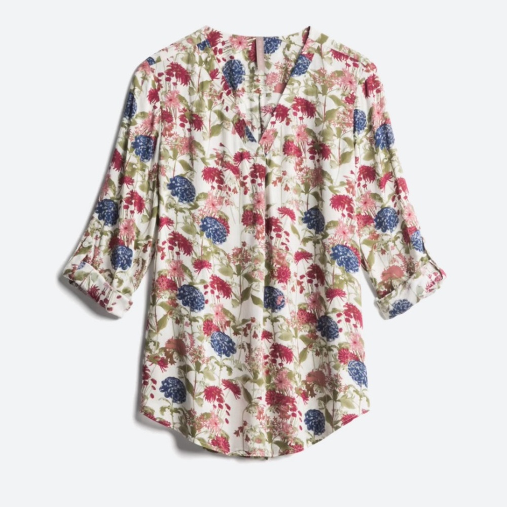 Brina & Em v-neck tunic. Size L